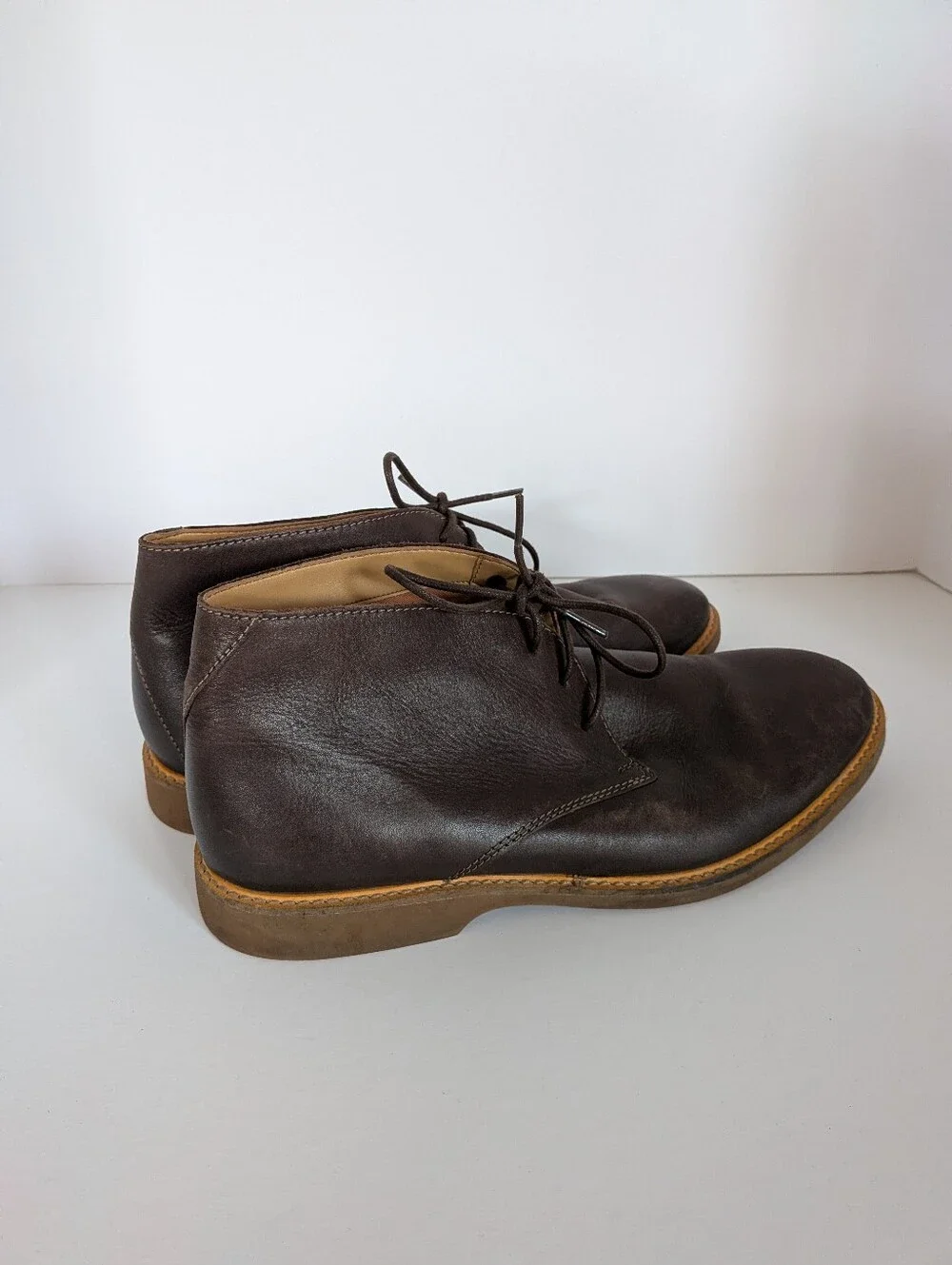 Clarks Men's Atticus Dark Brown Leather Chukka Boots Size 10.5 M